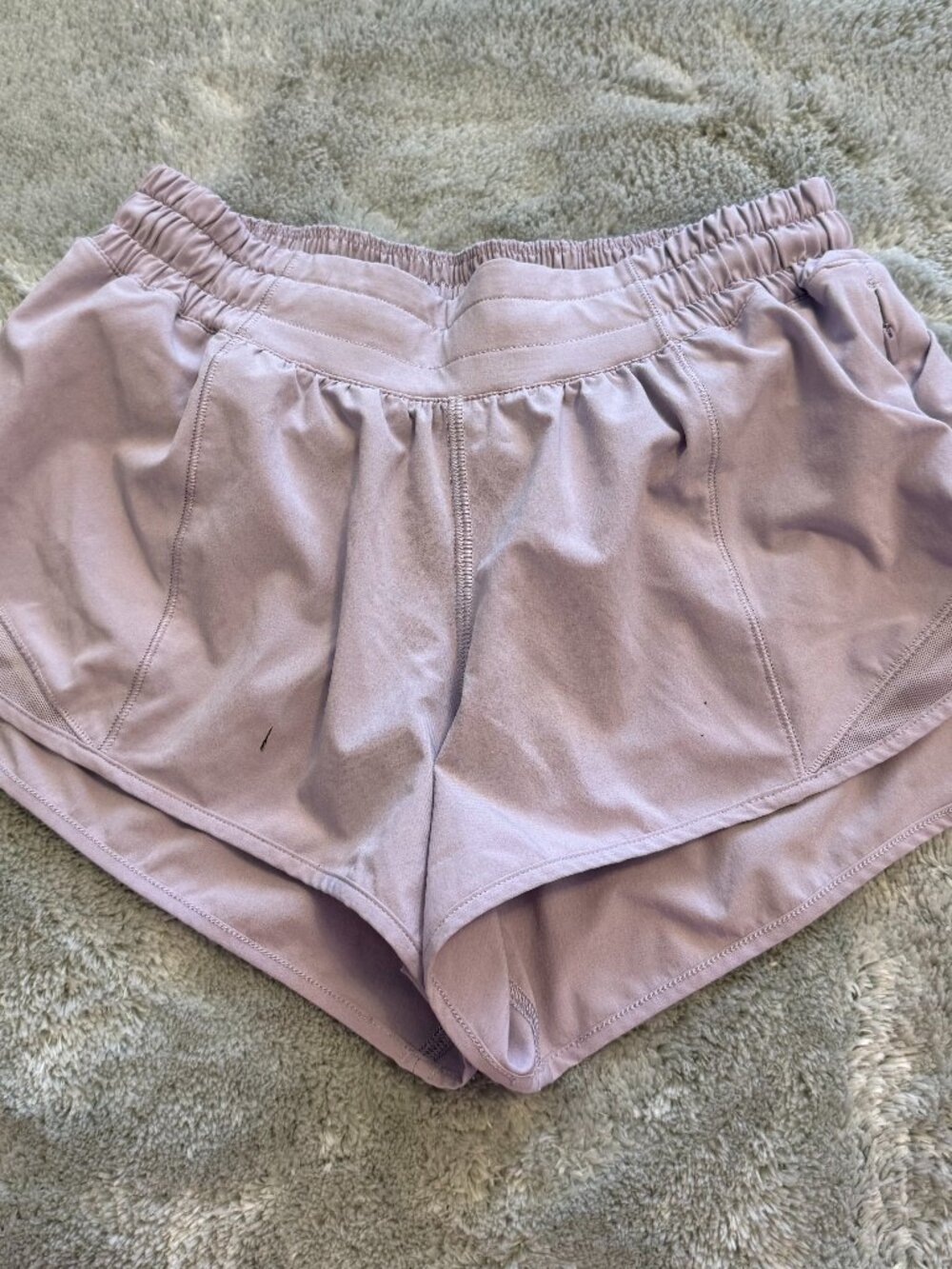 lululemon light purple hotty hot shorts
